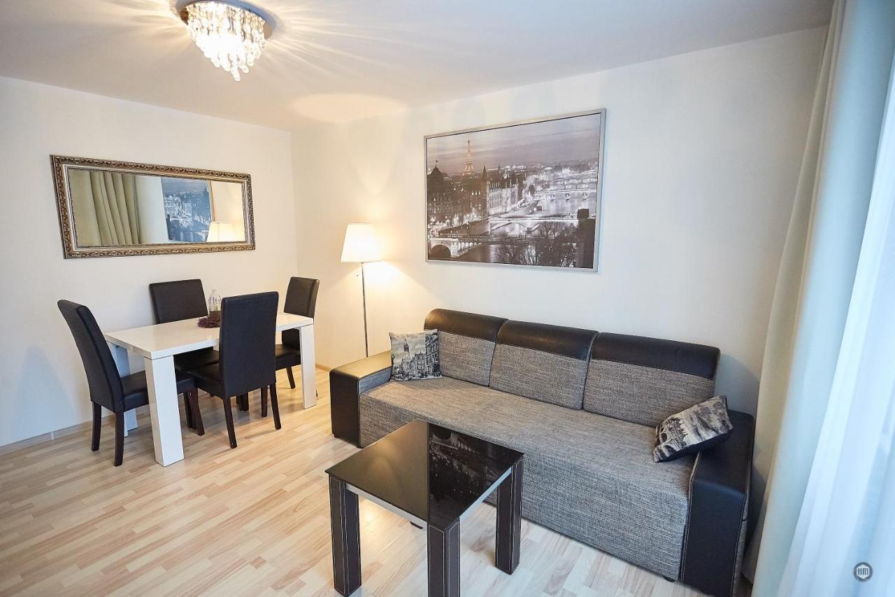 Apartament Izabel Warszawa Eksteriør billede
